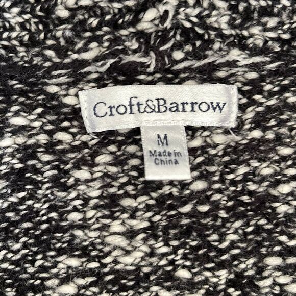 Croft’s‎ & Barrow Cowl Neck Sweater
Size Medium. Black/white - Picture 8 of 9